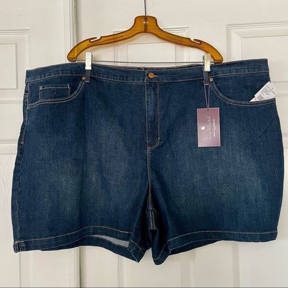 𝅺GLORIA Vanderbilt Amanda Denim Jean Shorts Dark Wash New - Picture 1 of 7